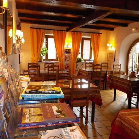 A L'arc En Ciel Bed & Breakfast 3*